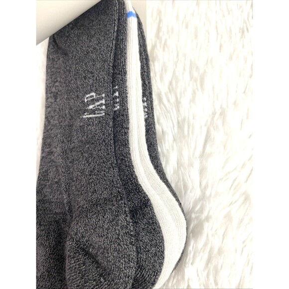 GAP Men’s Premium Cushioned Quarters Socks 4 Pairs Shoe Size 6-12 Beige Charcoal - Picture 5 of 8